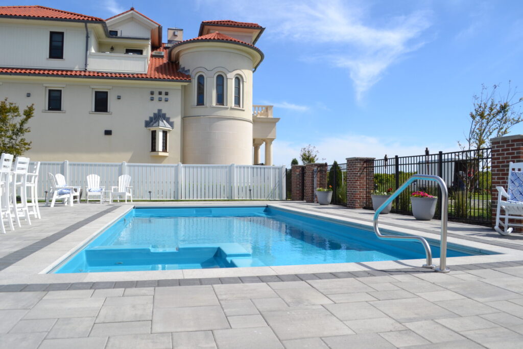 1 Pool
